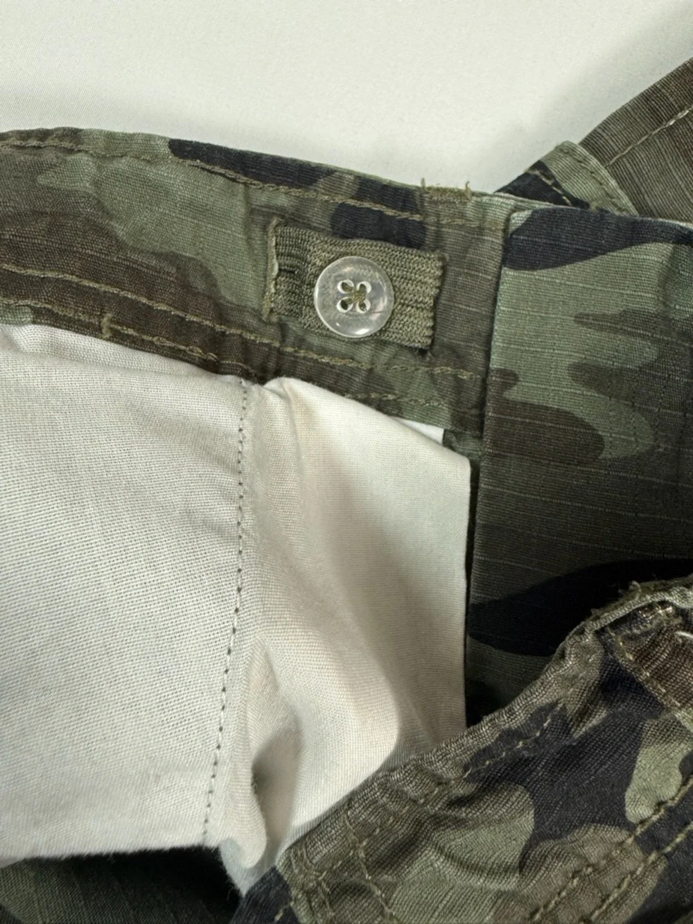 OLD‎ NAVY Boys' Camouflage Cargo At The Knee Ripstop Bermuda Shorts Size 10